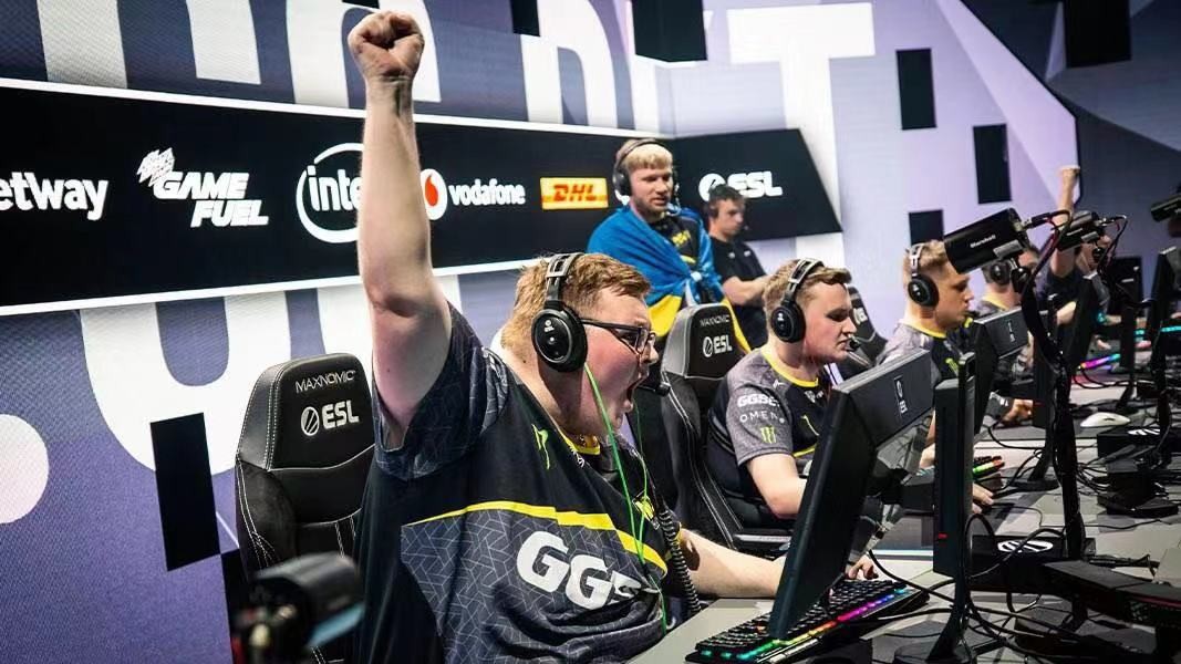 次赛事中首 次赛事中首