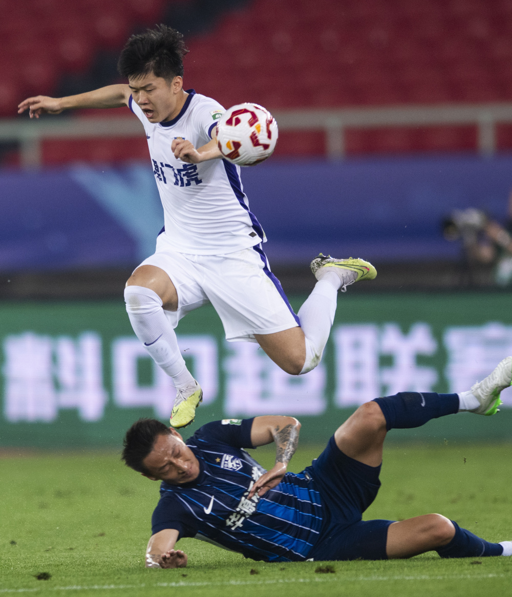 力下仍保持 力下仍保持