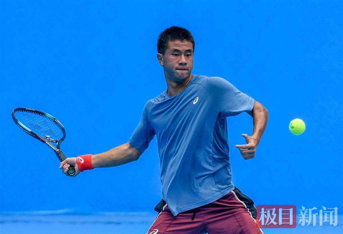 依靠快速反 依靠快速反