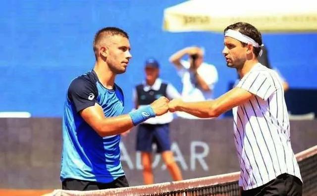 的进攻打破 的进攻打破