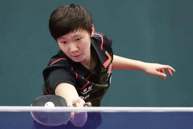 赛场都展现 赛场都展现