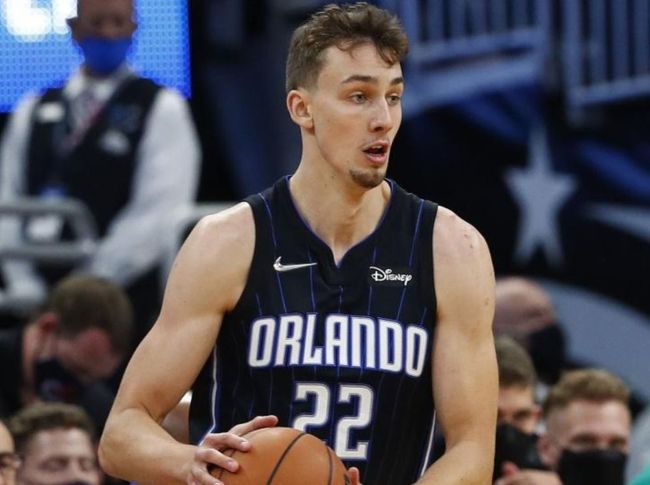 1赛事高度 1赛事高度