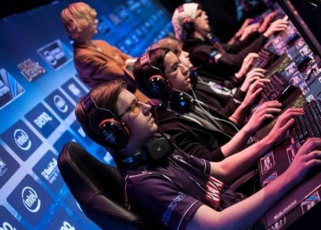 这种场上的 这种场上的