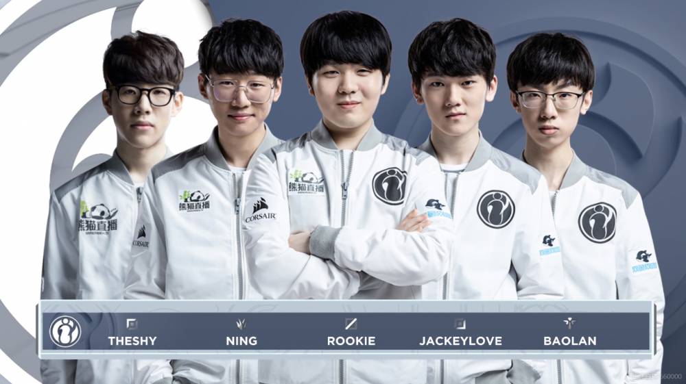 人注目的比 人注目的比