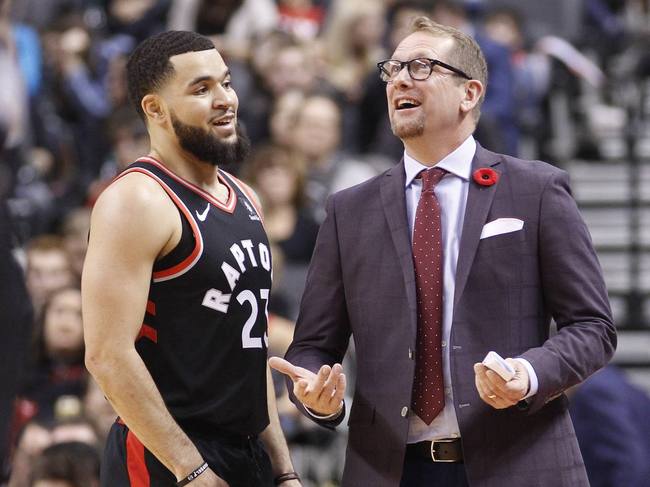 他们通过模 他们通过模