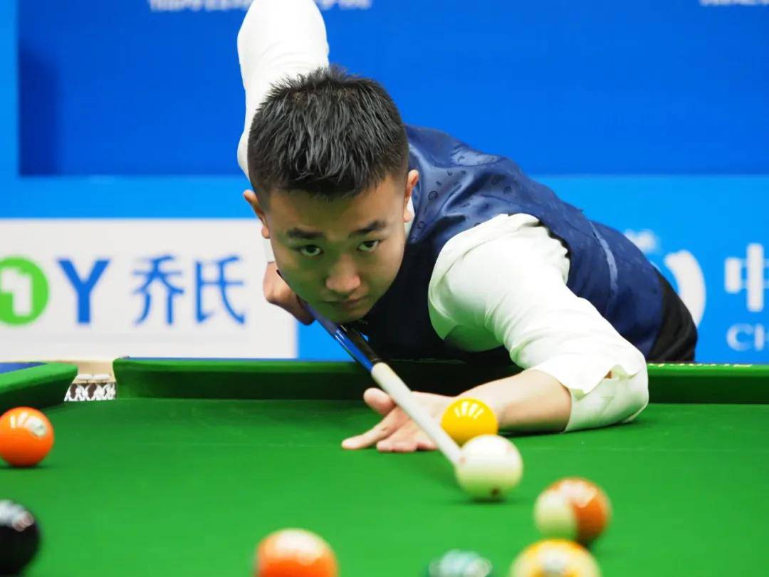 赞助侧更看 赞助侧更看