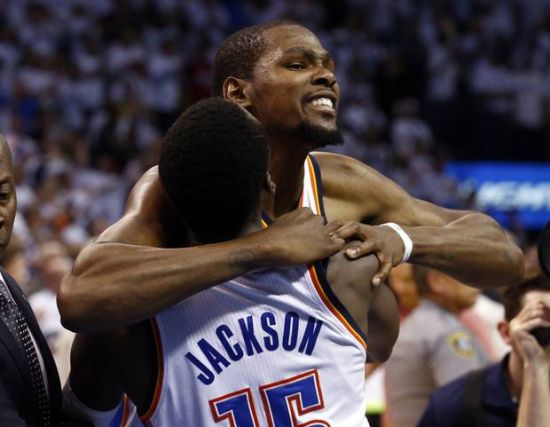 角草与河道 角草与河道