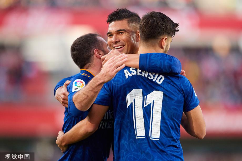 与其追逐 与其追逐